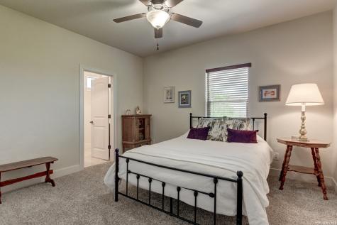 14562 Iron Horse Way Helotes TX 78023