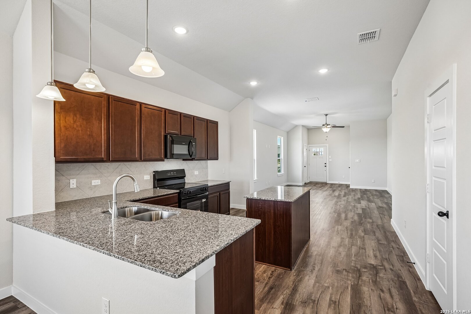 8640 Merlin Cove San Antonio TX 78222