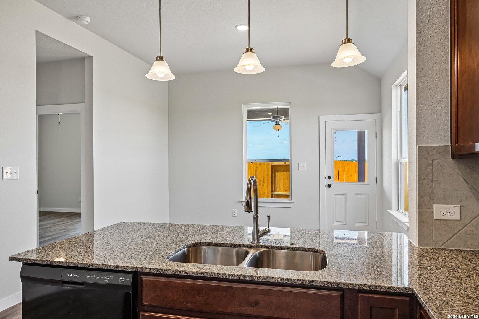 8640 Merlin Cove San Antonio TX 78222