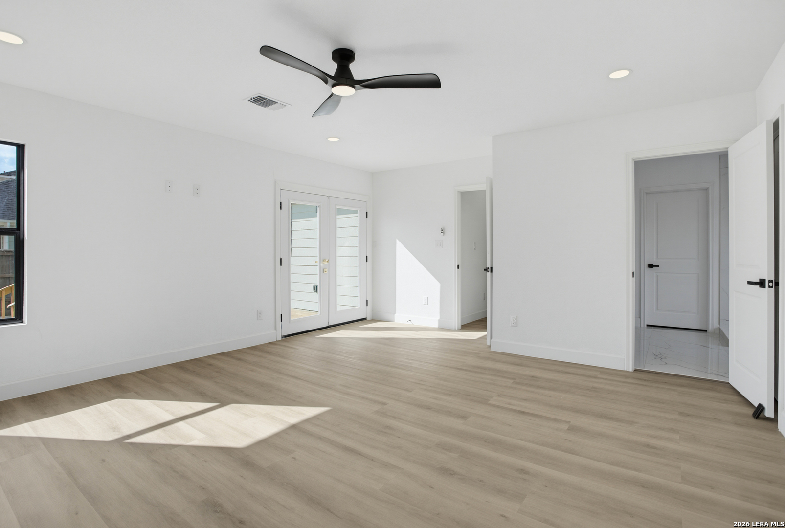 146 Larchmont San Antonio TX 78209