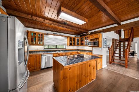 199 Lakeshore Drive S Bandera TX 78003