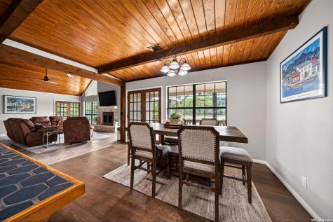 199 Lakeshore Drive S Bandera TX 78003