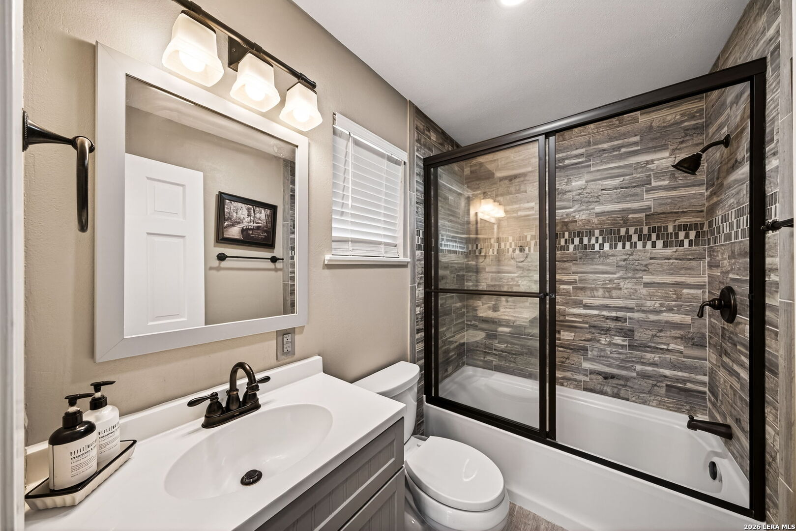 199 Lakeshore Drive S Bandera TX 78003