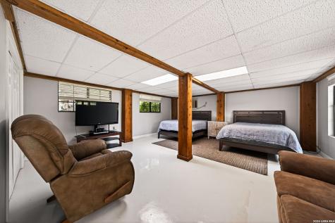 199 Lakeshore Drive S Bandera TX 78003