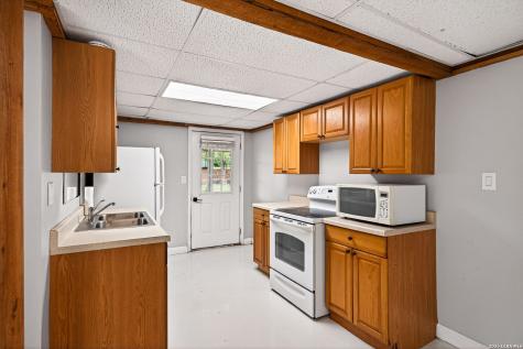 199 Lakeshore Drive S Bandera TX 78003