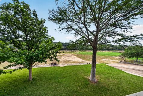 199 Lakeshore Drive S Bandera TX 78003