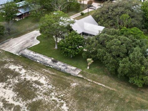 199 Lakeshore Drive S Bandera TX 78003