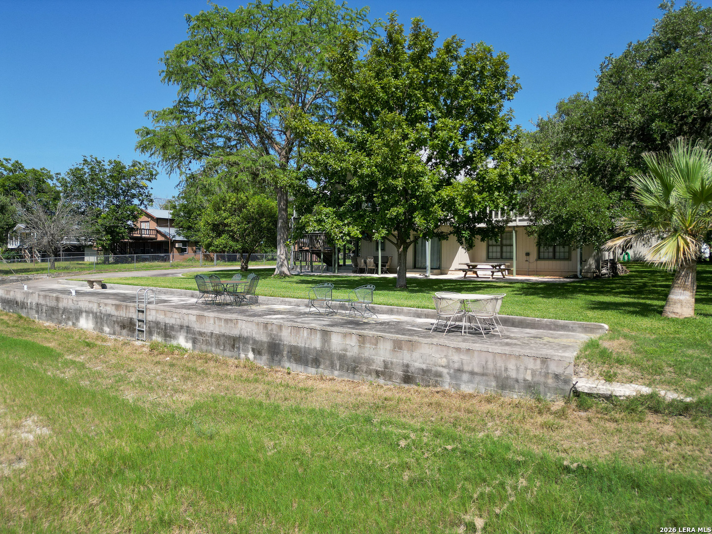199 Lakeshore Drive S Bandera TX 78003