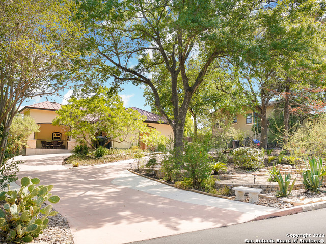 218 Blakeley Drive San Antonio TX 78209