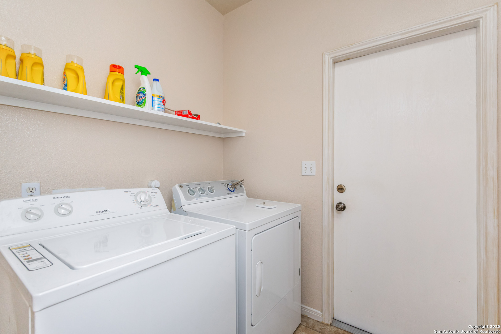8009 Ventoso Street Corpus Christi TX 78414