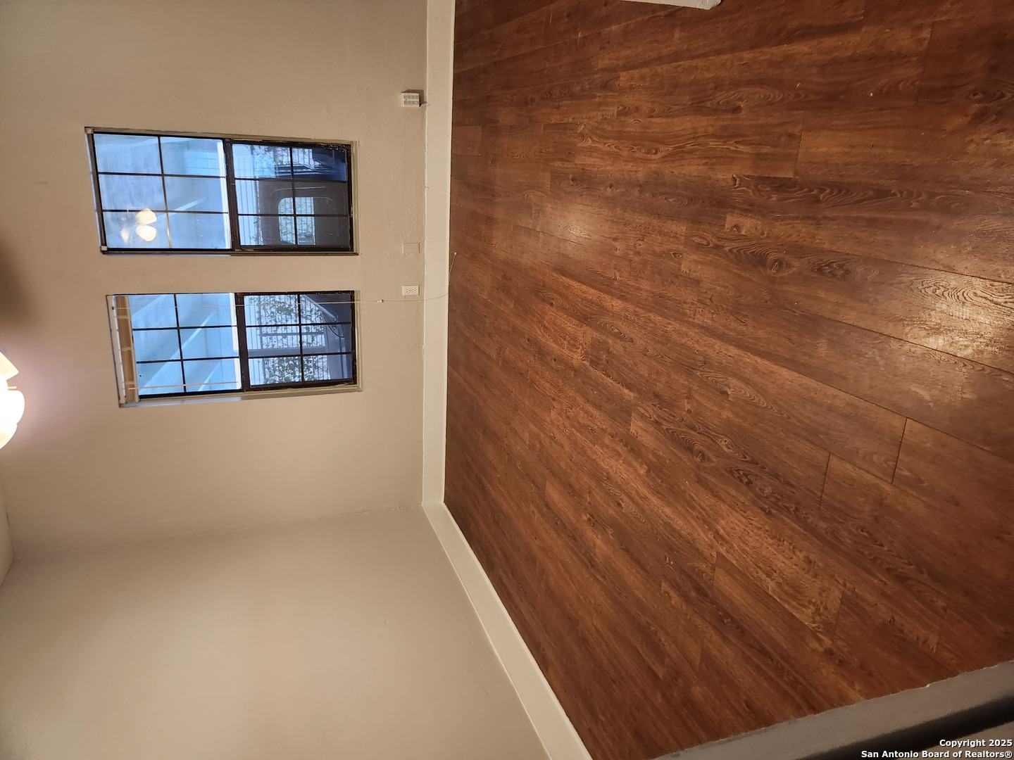 1137 W Magnolia San Antonio TX 78201