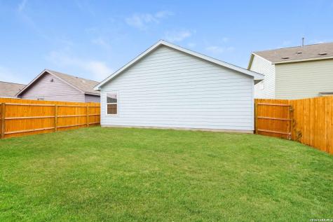 10415 Mcclintock Converse TX 78109