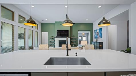 1925 Luna New Braunfels TX 78132