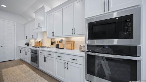 1925 Luna New Braunfels TX 78132