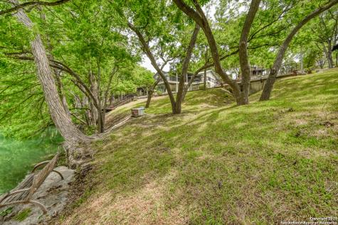2865 Edgegrove Canyon Lake TX 78133