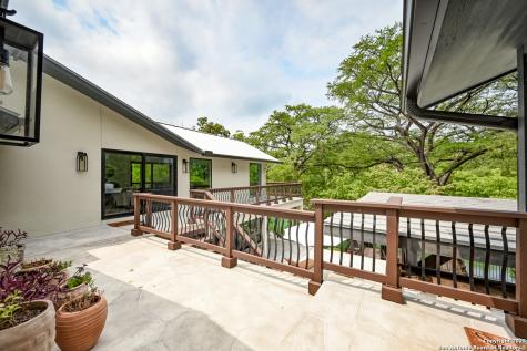 2865 Edgegrove Canyon Lake TX 78133