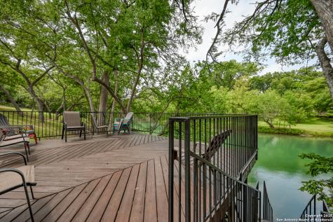 2865 Edgegrove Canyon Lake TX 78133