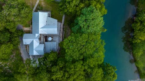 2865 Edgegrove Canyon Lake TX 78133