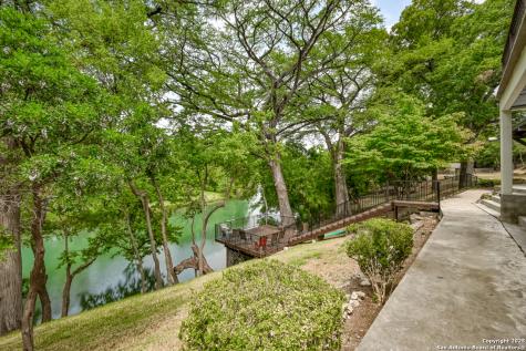 2865 Edgegrove Canyon Lake TX 78133