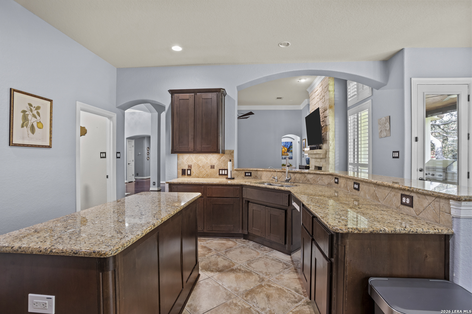 1207 Via Belcanto San Antonio TX 78260