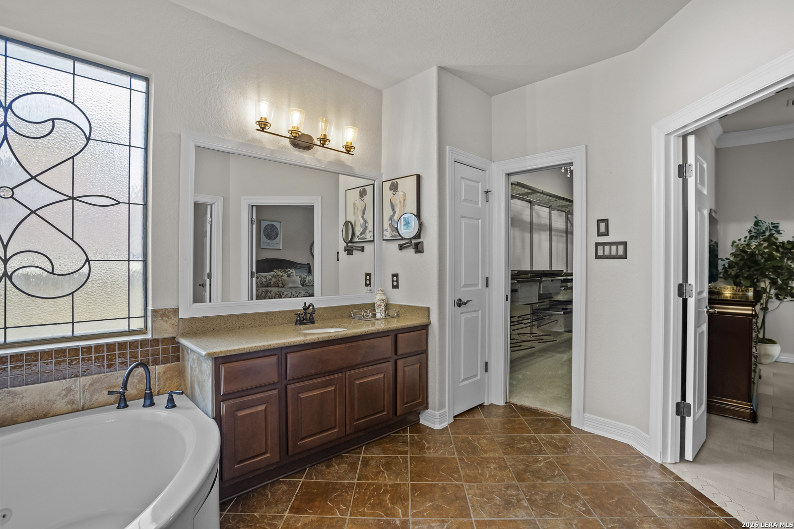 1207 Via Belcanto San Antonio TX 78260