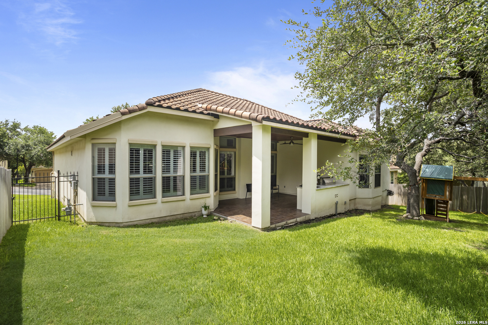 1207 Via Belcanto San Antonio TX 78260