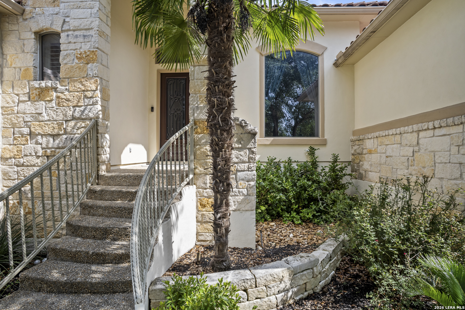 1207 Via Belcanto San Antonio TX 78260