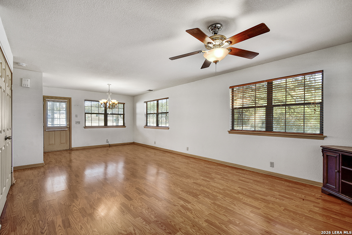 1009 Tanglewood Spring Branch TX 78070