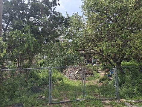 501 Eastview Canyon Lake TX 78133