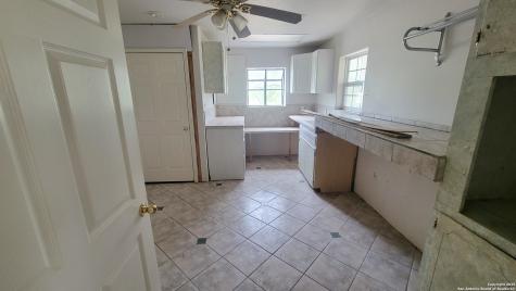 7 Glen Cove Drive Seguin TX 78155