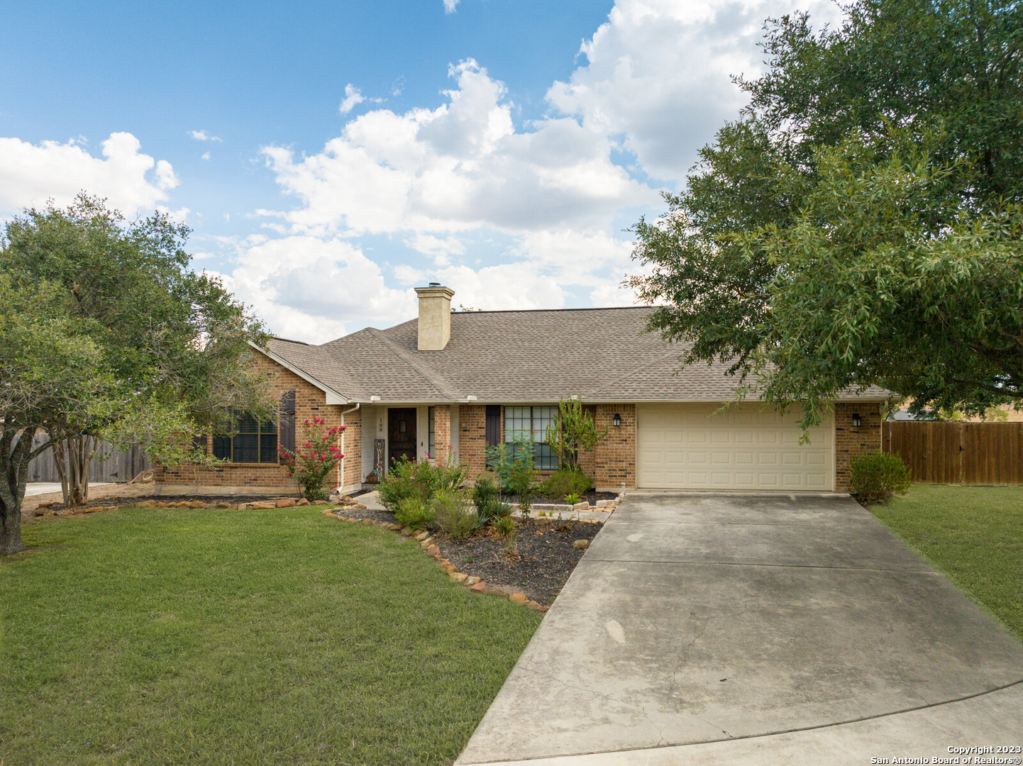 108 Country Grace S New Braunfels TX 78130