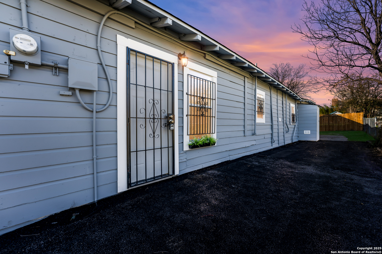 2605 Guadalupe Street San Antonio TX 78207