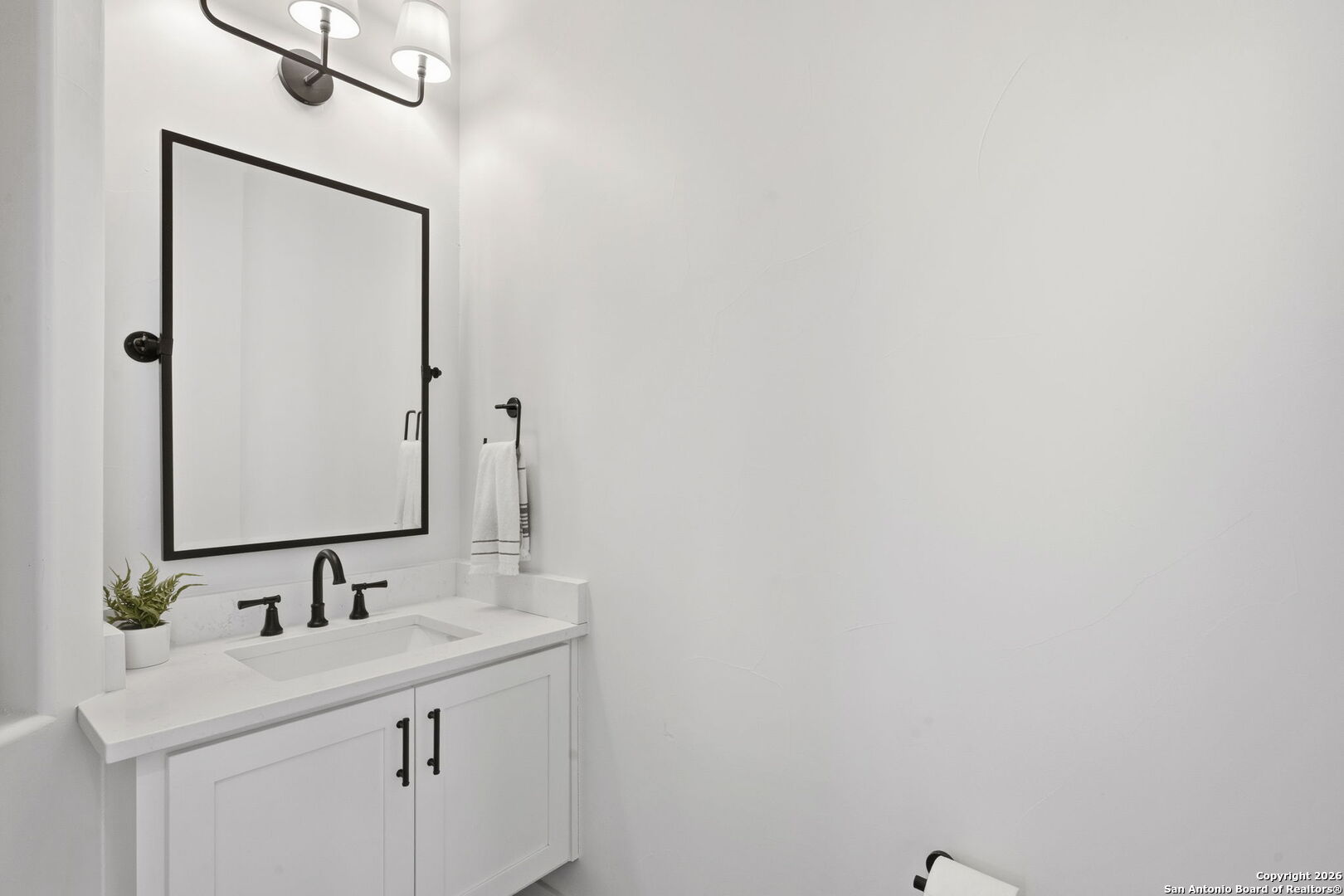 107 Lajitas Boerne TX 78006