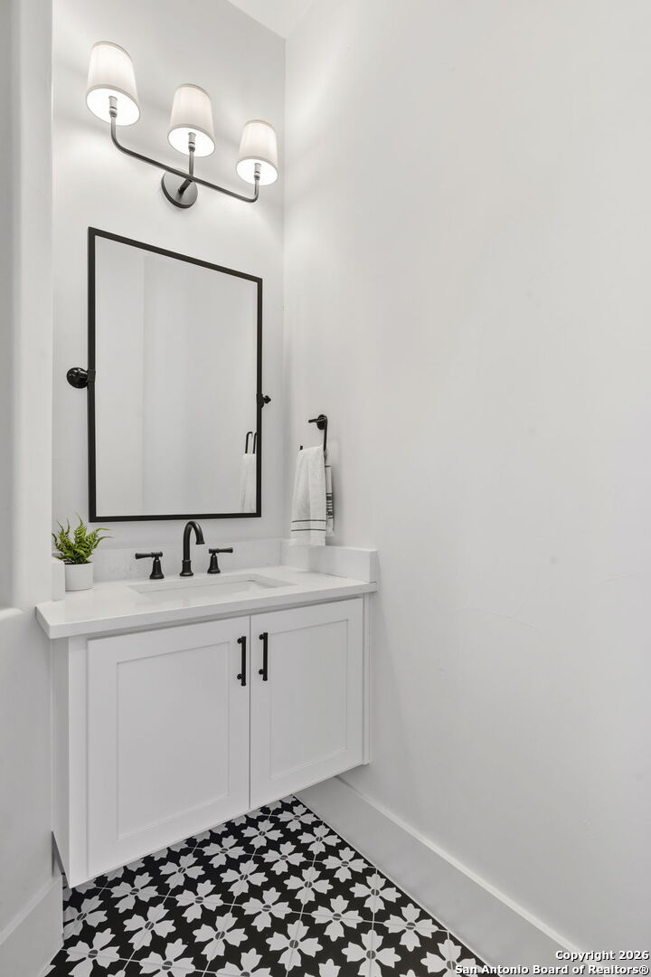 107 Lajitas Boerne TX 78006