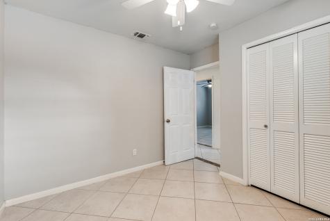 5527 Slattery San Antonio TX 78240