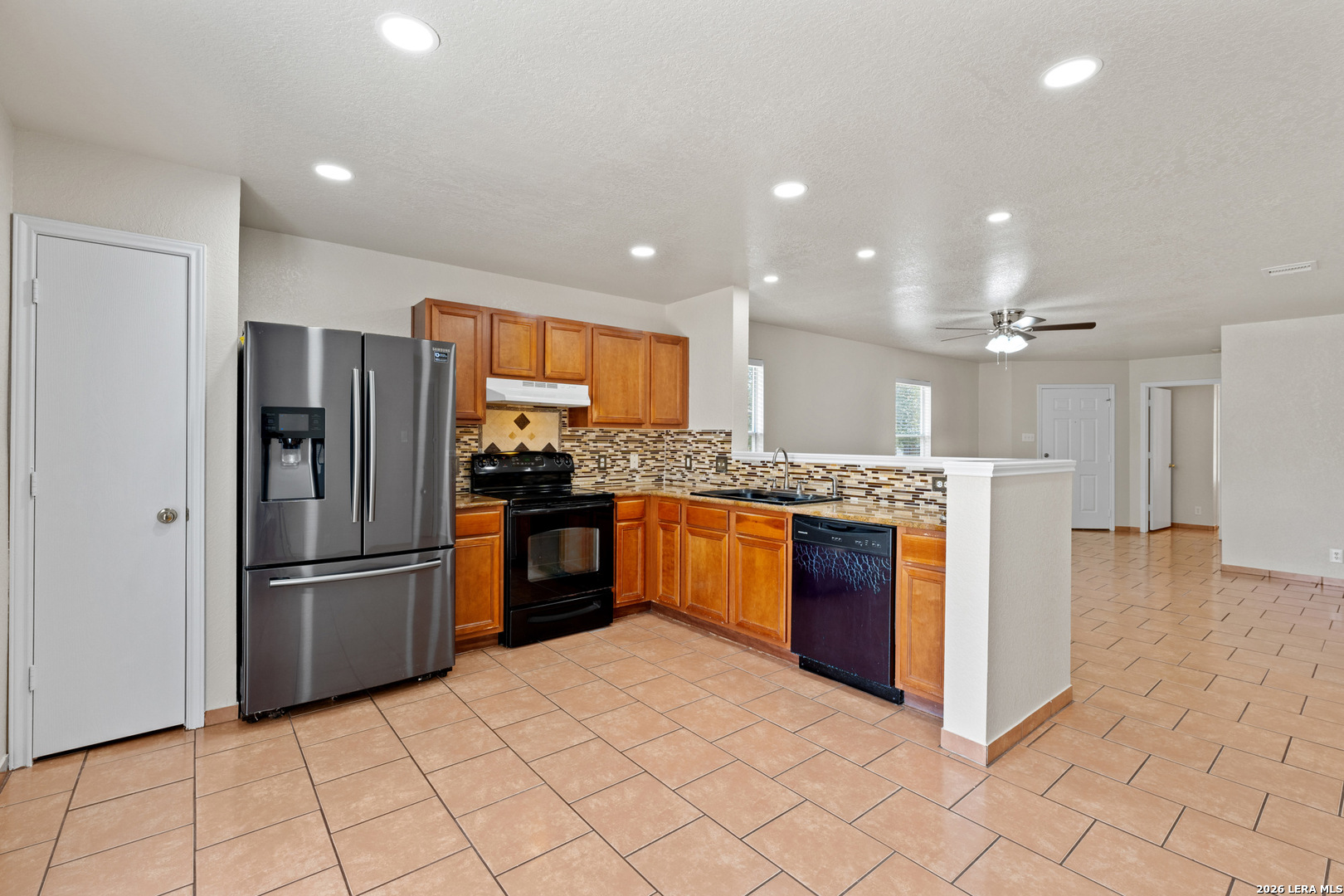 6627 Arbor Farm San Antonio TX 78239
