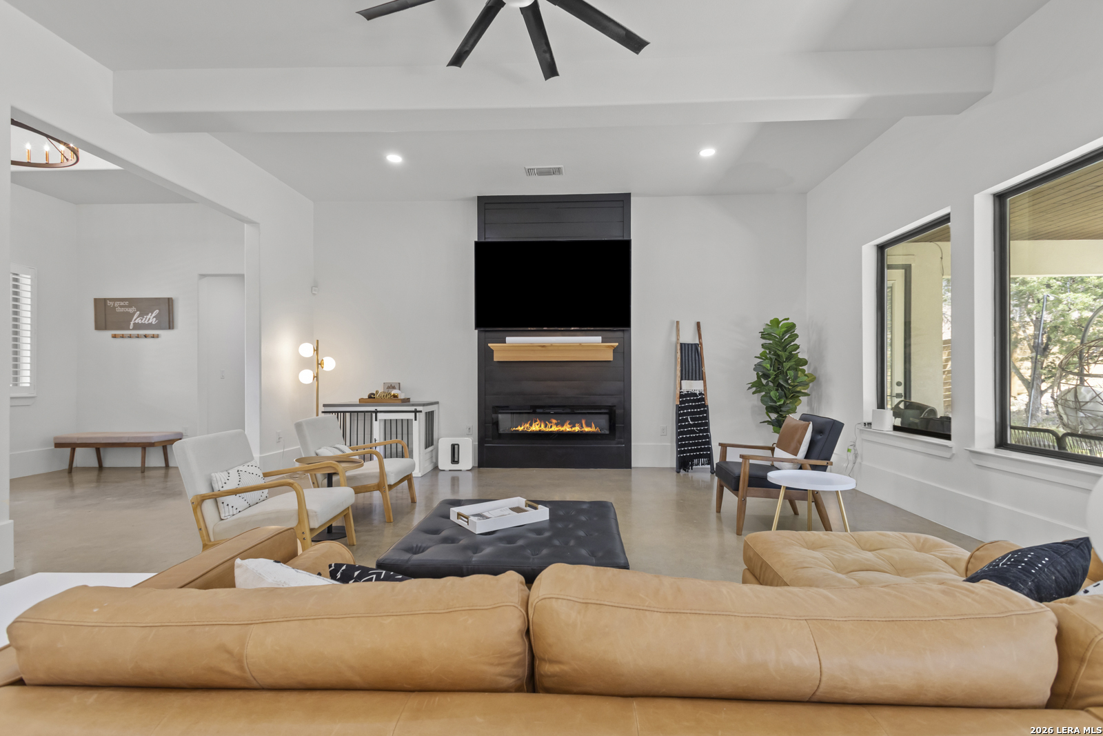 211 Spacious Sky San Antonio TX 78260