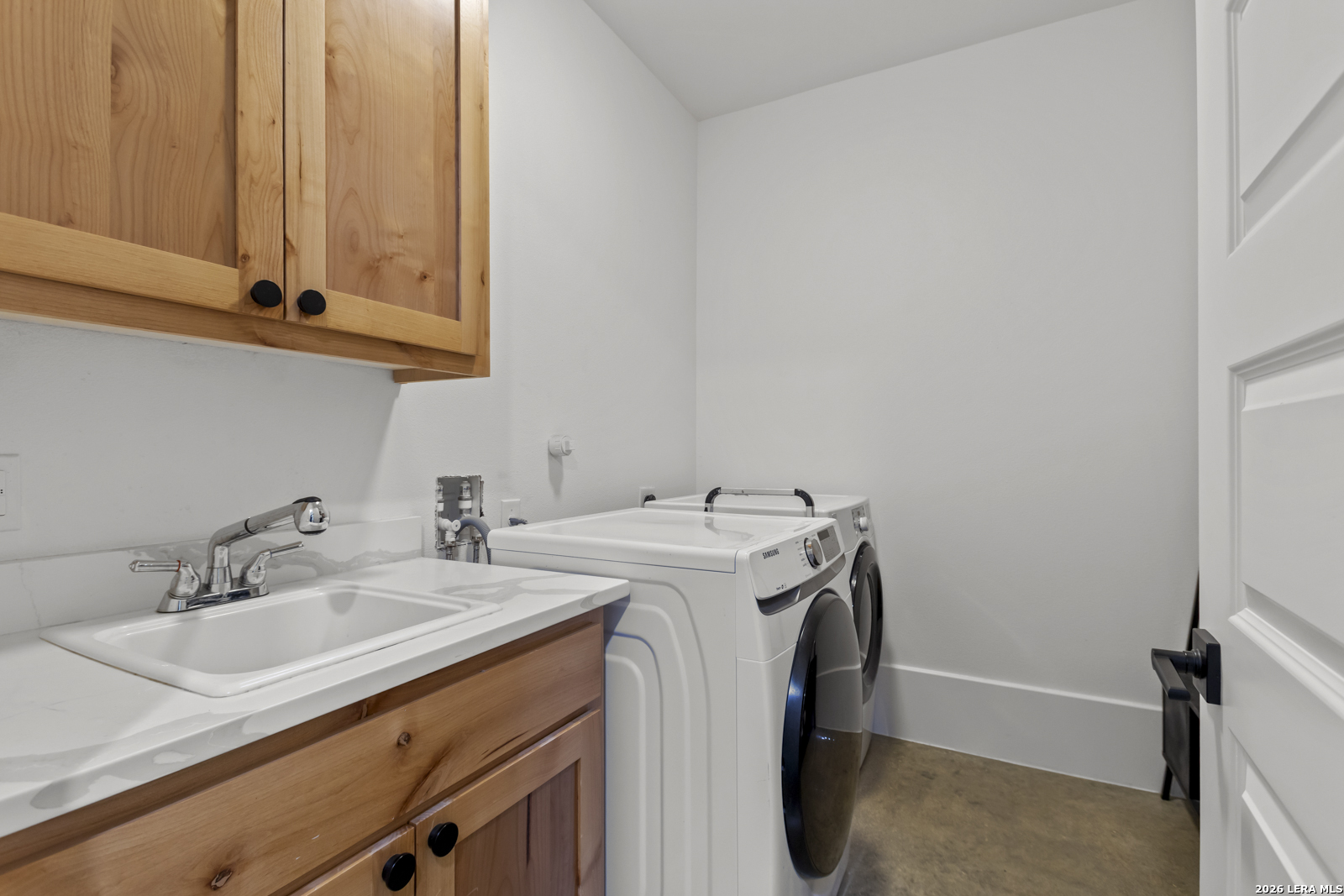 211 Spacious Sky San Antonio TX 78260