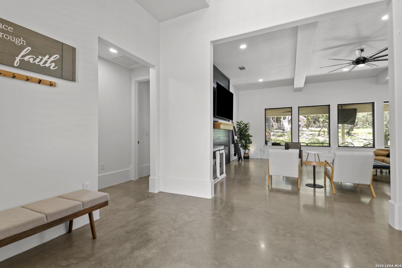 211 Spacious Sky San Antonio TX 78260