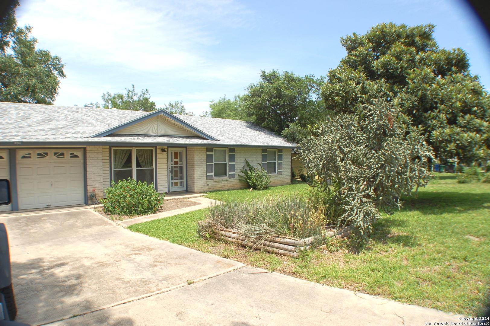 6411 Flint Rock Drive San Antonio TX 78238