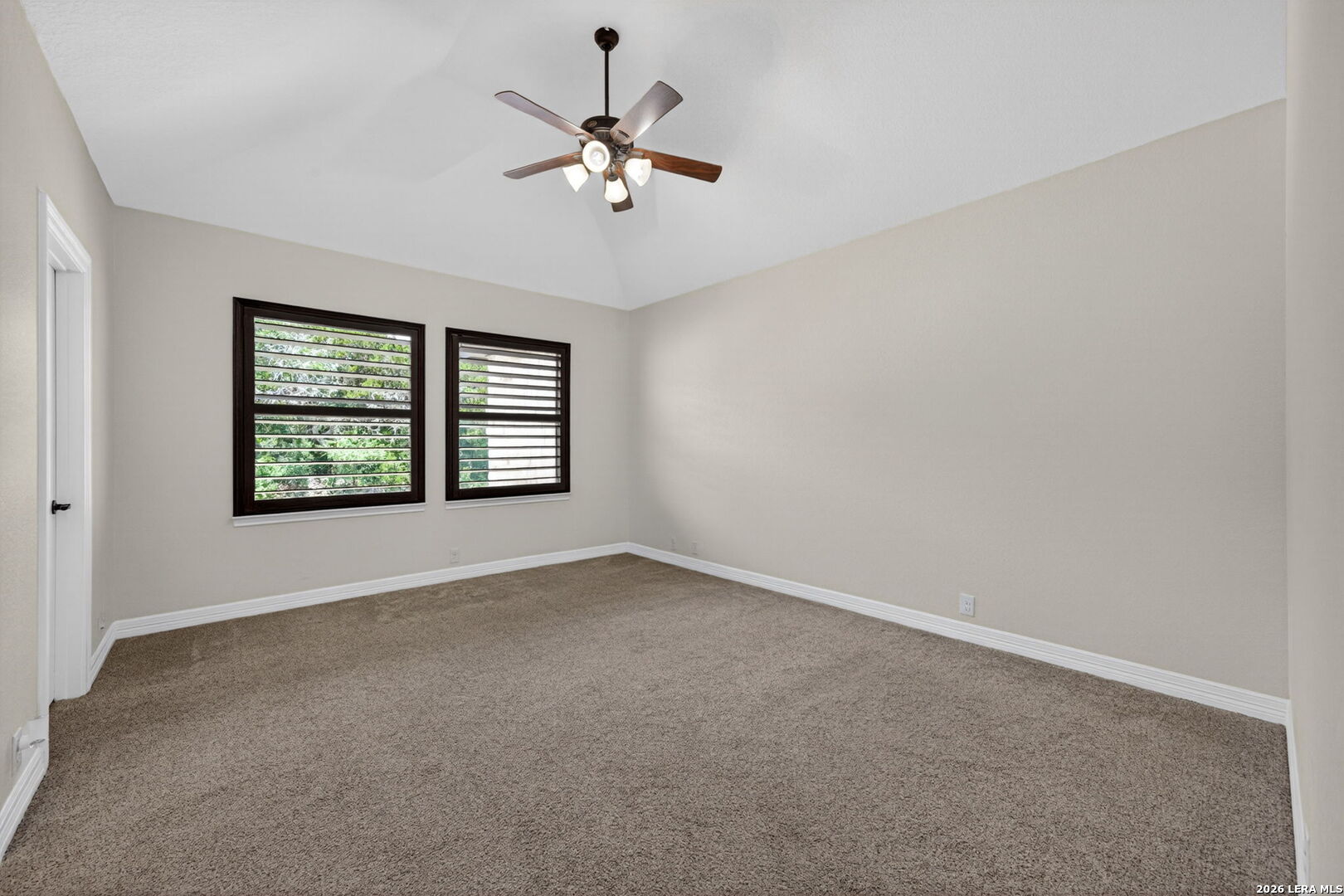 310 Majestic Bluff San Antonio TX 78258