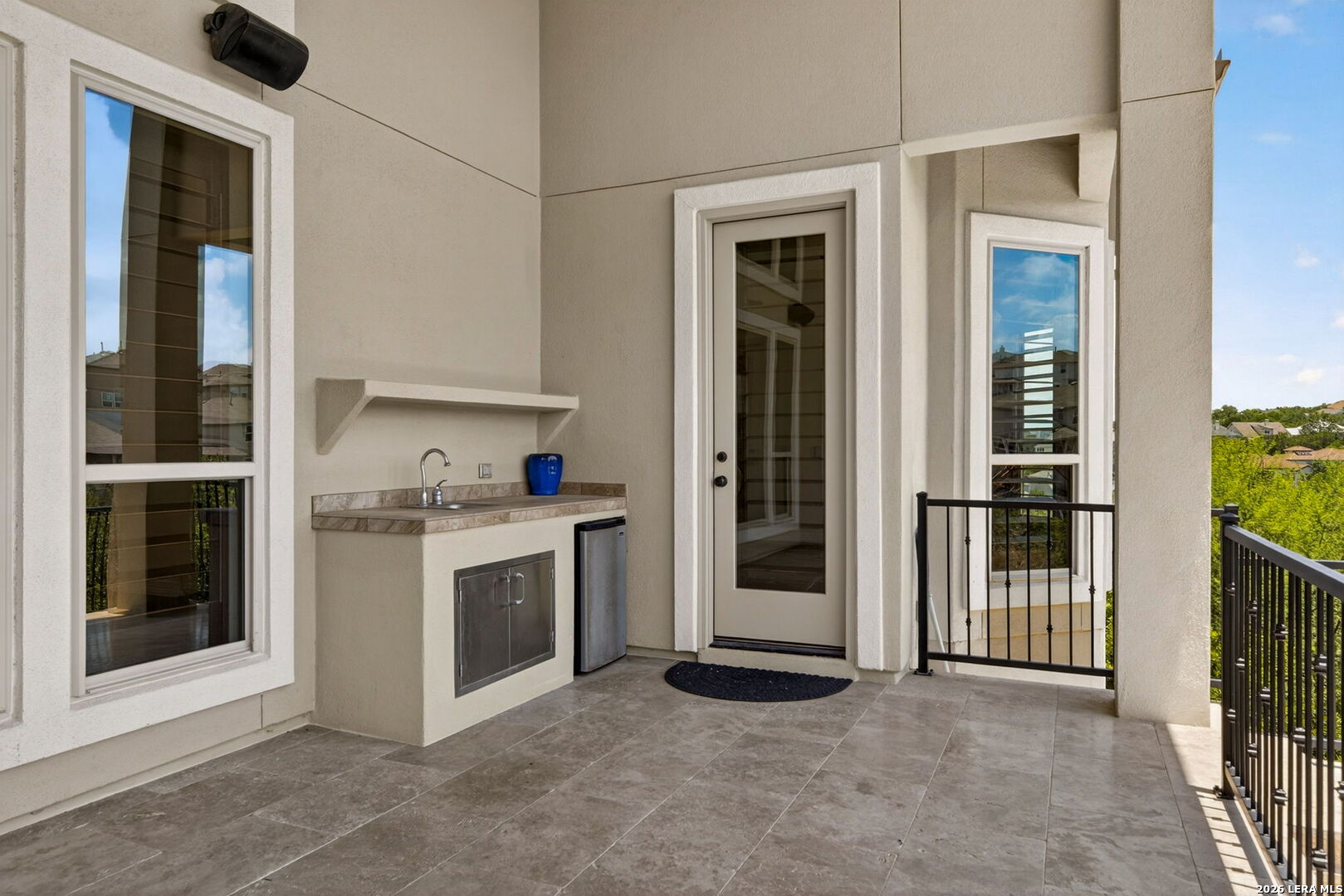 310 Majestic Bluff San Antonio TX 78258