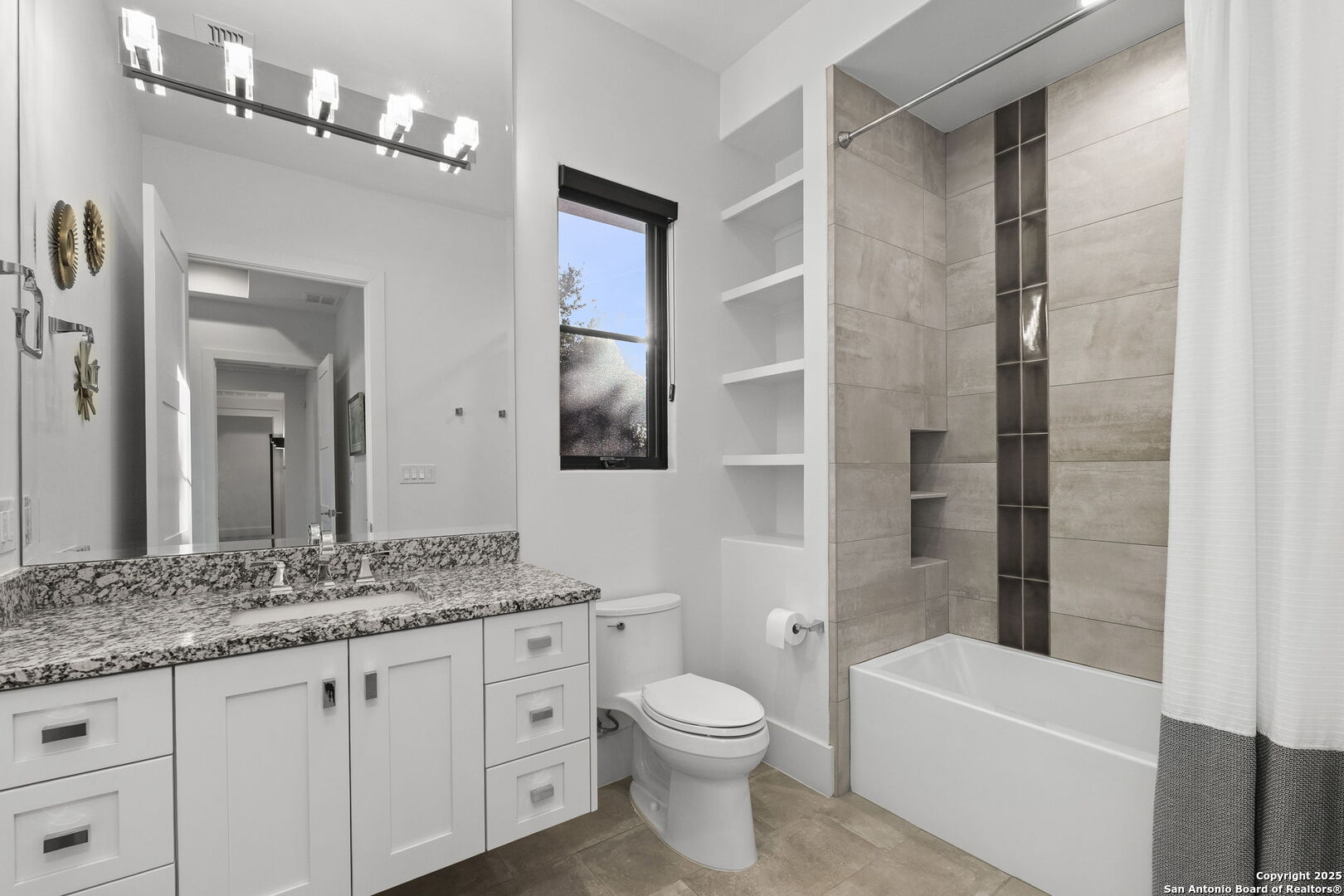 121 Greystone Point Boerne TX 78006