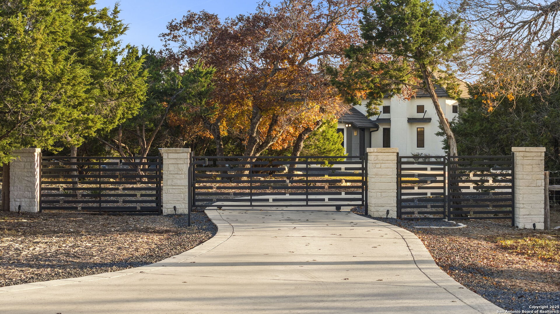 121 Greystone Point Boerne TX 78006