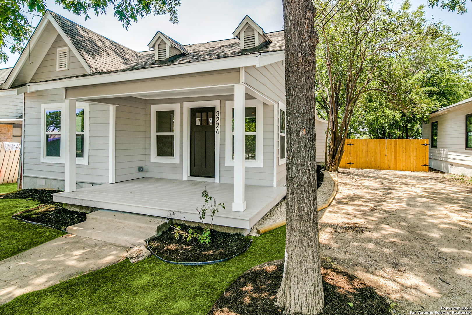 3224 W Ashby Place San Antonio TX 78228