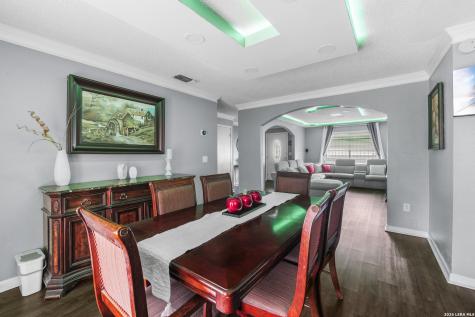 7806 Glen Sides San Antonio TX 78239