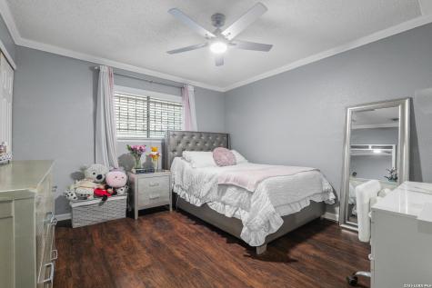 7806 Glen Sides San Antonio TX 78239