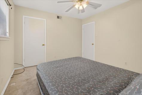 622 Serenade Drive San Antonio TX 78216