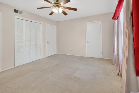 622 Serenade Drive San Antonio TX 78216