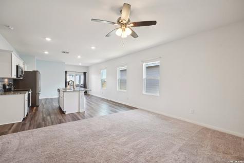 14359 Elkhorn San Antonio TX 78253